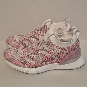 Adidas Ultra Boost Sneakers